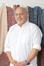 Load image into Gallery viewer, Hand Made Women's Wrap Cotton Silk Blend Shawl - Maheshwari Sun | NOVICA