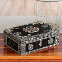 Load image into Gallery viewer, Antique Sophistication