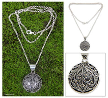 Load image into Gallery viewer, Fern Flower Charm