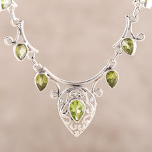Load image into Gallery viewer, Ivy Elegance