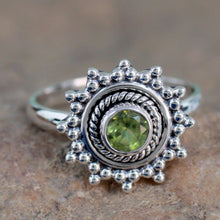 Load image into Gallery viewer, Lime Princess