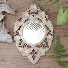 Load image into Gallery viewer, Jembrana Frangipani
