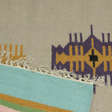 Load image into Gallery viewer, 4x6 Wool Dhurrie Rug with a Border in Mint from India - Beach Caravan | NOVICA