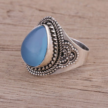 Load image into Gallery viewer, Charismatic Blue Charm