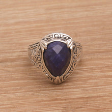 Load image into Gallery viewer, Palace Elegance