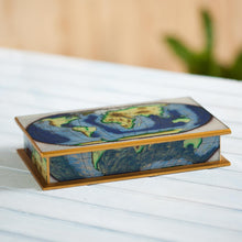 Load image into Gallery viewer, World View