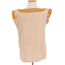 Load image into Gallery viewer, Taupe Woman