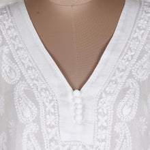 Load image into Gallery viewer, Paisley Garden in White