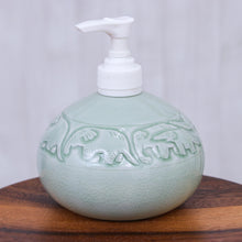 Load image into Gallery viewer, Elephant Bath