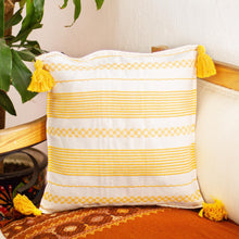 Load image into Gallery viewer, Millenary Marigold