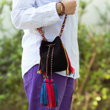 Load image into Gallery viewer, Wayuu Charm
