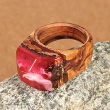 Load image into Gallery viewer, Pink Spectacle