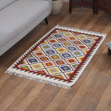 Load image into Gallery viewer, Diamond-Patterned Handloomed Wool Area Rug (3x5) - Starry Kaleidoscope | NOVICA