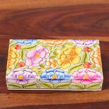 Load image into Gallery viewer, Blooming Kashmir