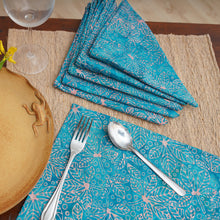 Load image into Gallery viewer, Turquoise Banquet