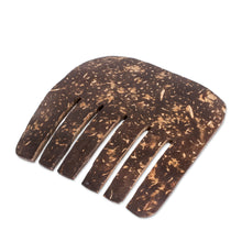 Load image into Gallery viewer, Eco-Friendly Coconut Shell Comb Handcrafted in El Salvador - Organic Beauty | NOVICA