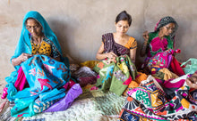 Load image into Gallery viewer, Handcrafted Block Print Cotton Table Linens - Set for 4 - Pyramid Saga