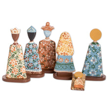 Load image into Gallery viewer, Nicaraguan 7-Piece Handcrafted Cedar Nativity Scene - A Midnight Clear | NOVICA