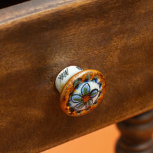 Load image into Gallery viewer, Floral Handiness