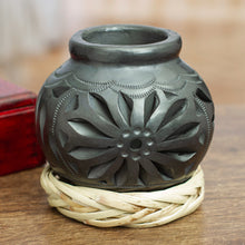 Load image into Gallery viewer, Oaxaca Pottery Blossom