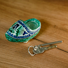 Load image into Gallery viewer, Uzbek Steps