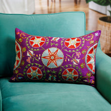 Load image into Gallery viewer, Glimpses of Purple Nobility