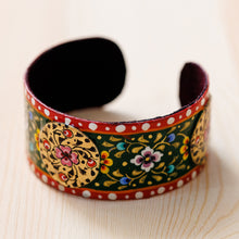 Load image into Gallery viewer, Uzbekistan Deity