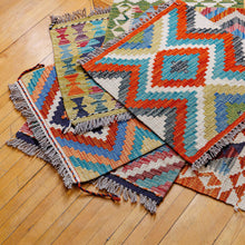 Load image into Gallery viewer, Geometric Patterned Assorted 100% Wool Area Rug (1.5x1.5) - Ancient Lands | NOVICA