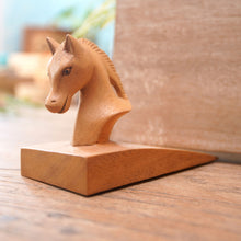 Load image into Gallery viewer, Handy Horse in Brown