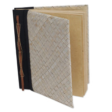 Load image into Gallery viewer, Pandan Leaf Woven Journal with 100 Rice Straw Pages - Weaver Wonder | NOVICA