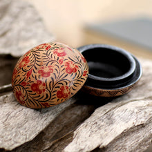 Load image into Gallery viewer, Batik Circle