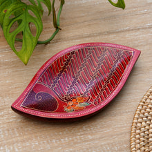 Load image into Gallery viewer, Javanese Leaf
