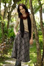 Load image into Gallery viewer, Jaipur Chic in Houndstooth