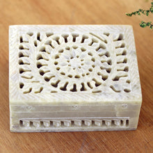 Load image into Gallery viewer, Leaf and Vine