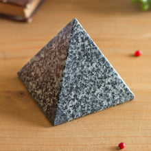 Load image into Gallery viewer, Speckled Pyramid