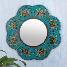 Load image into Gallery viewer, Colonial Quatrefoil