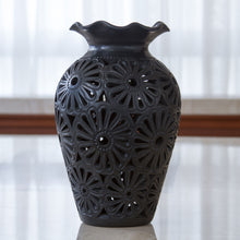 Load image into Gallery viewer, Floral Ruffles