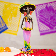 Load image into Gallery viewer, Strolling Catrina