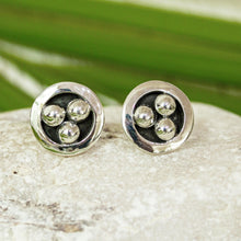 Load image into Gallery viewer, Silver Beads