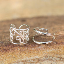 Load image into Gallery viewer, Sleek Filigree