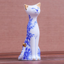 Load image into Gallery viewer, Regal Cat