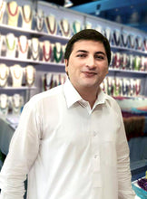 Load image into Gallery viewer, Adjustable Amethyst Beaded Macrame Pendant Bracelet - Purple Delicacy | NOVICA
