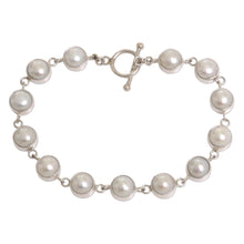 Load image into Gallery viewer, Pearl Sterling Silver Link Bracelet - Sterling Contrasts | NOVICA
