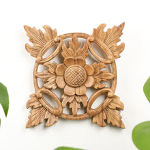 Load image into Gallery viewer, Sunflower Star
