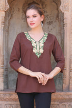 Load image into Gallery viewer, Chestnut Opulence
