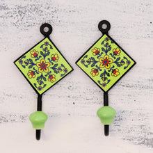 Load image into Gallery viewer, Dainty Flowers
