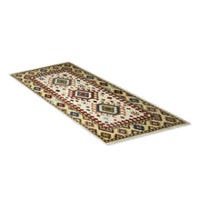 Load image into Gallery viewer, Hand-Tufted Geometric Wool Area Rug (5x8) from India - Heritage and Style | NOVICA
