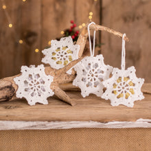 Load image into Gallery viewer, Glittering Snow
