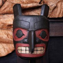 Load image into Gallery viewer, Totem Head
