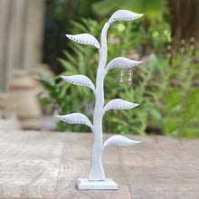 Load image into Gallery viewer, Daun Salam in Silver
